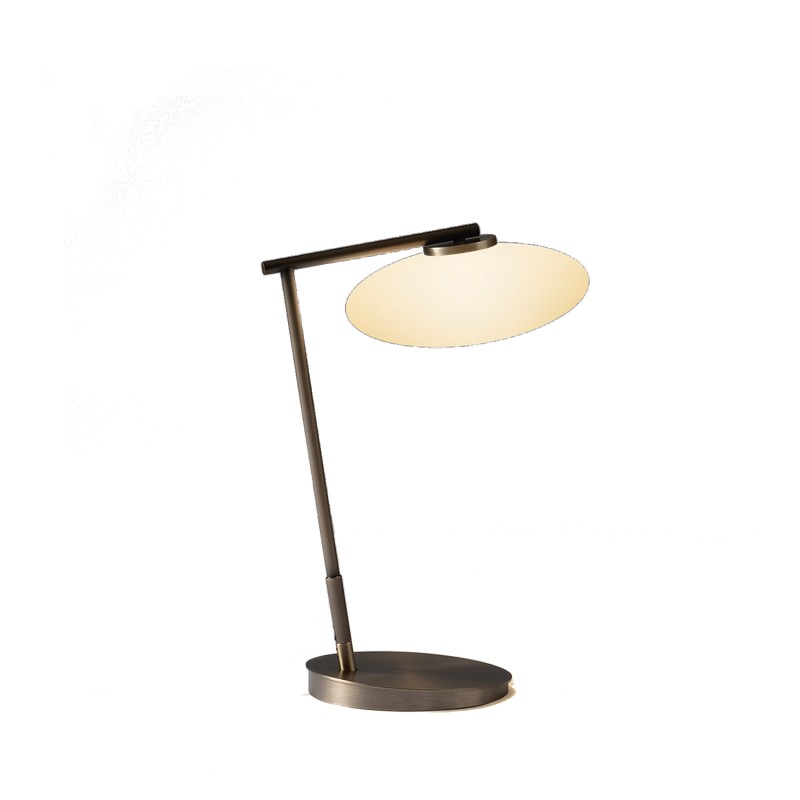 Penta light Mamì table lamp brushed bronze 2700K Longho Design Palermo