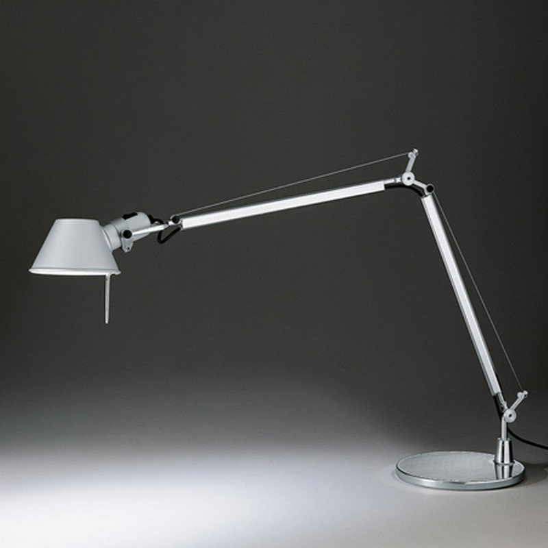 Artemide Lampada da tavolo Tolomeo Longho design palermo