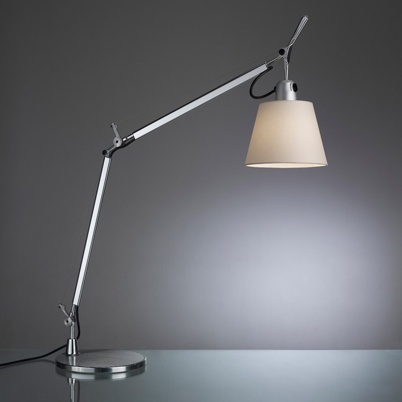 Artemide Lampada da tavolo Tolomeo Longho design palermo