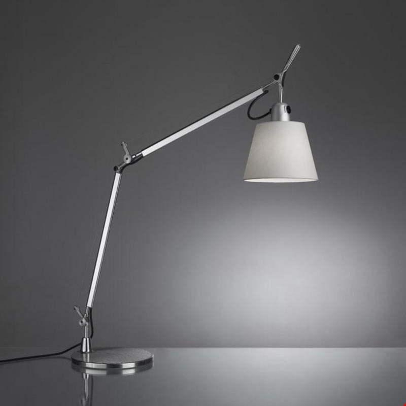 Artemide Lampada da tavolo Tolomeo Longho design palermo